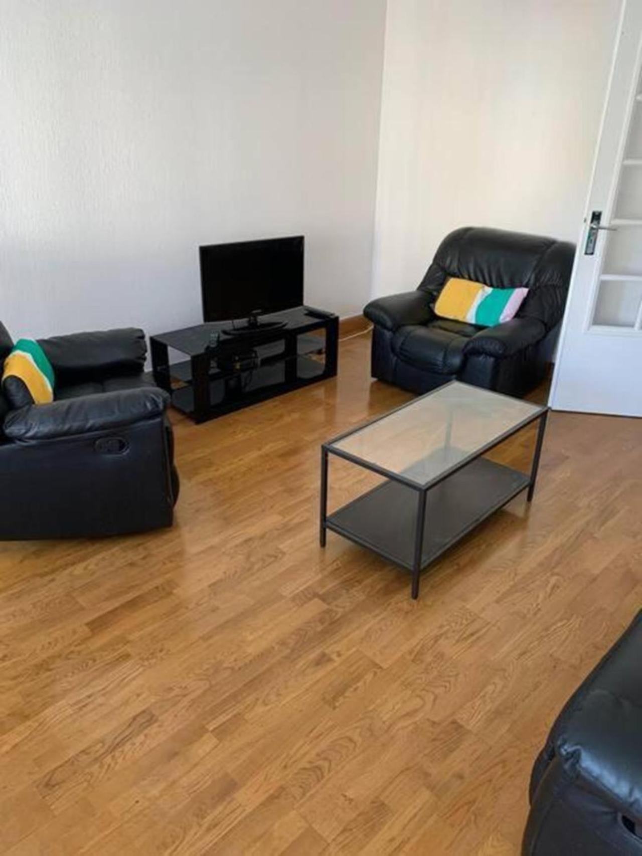 Reims Centre-Ville - 2 Chambres - 6 Personnes Au 1 Er Etage Exterior photo
